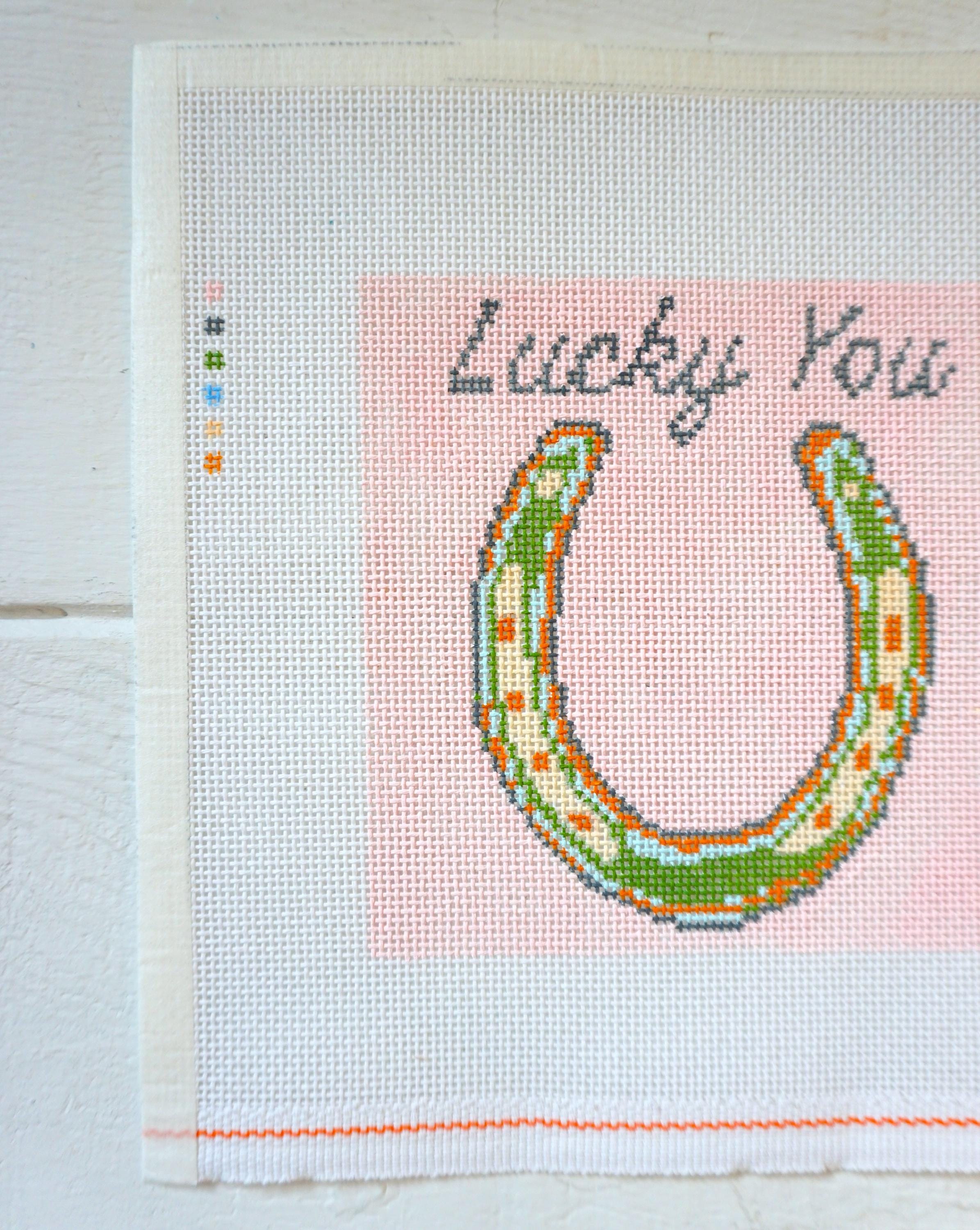 Set of 2 Horse Shoes "Lucky You"